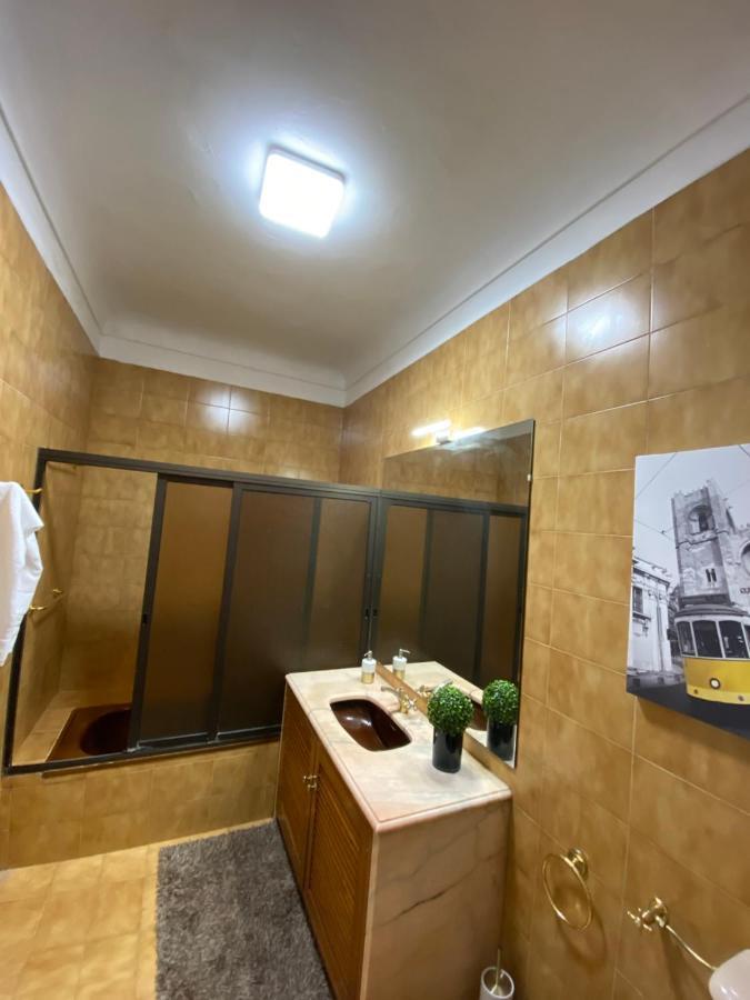 Blue Bairro Guesthouse リスボン エクステリア 写真